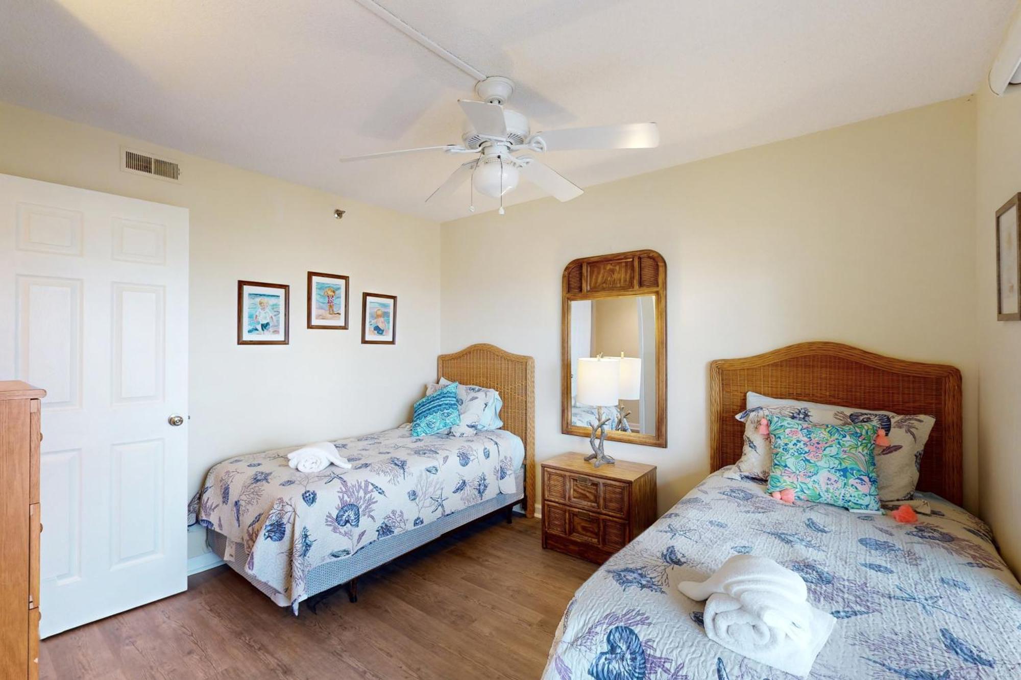 Topsail Dunes North Topsail Beach Rum bild