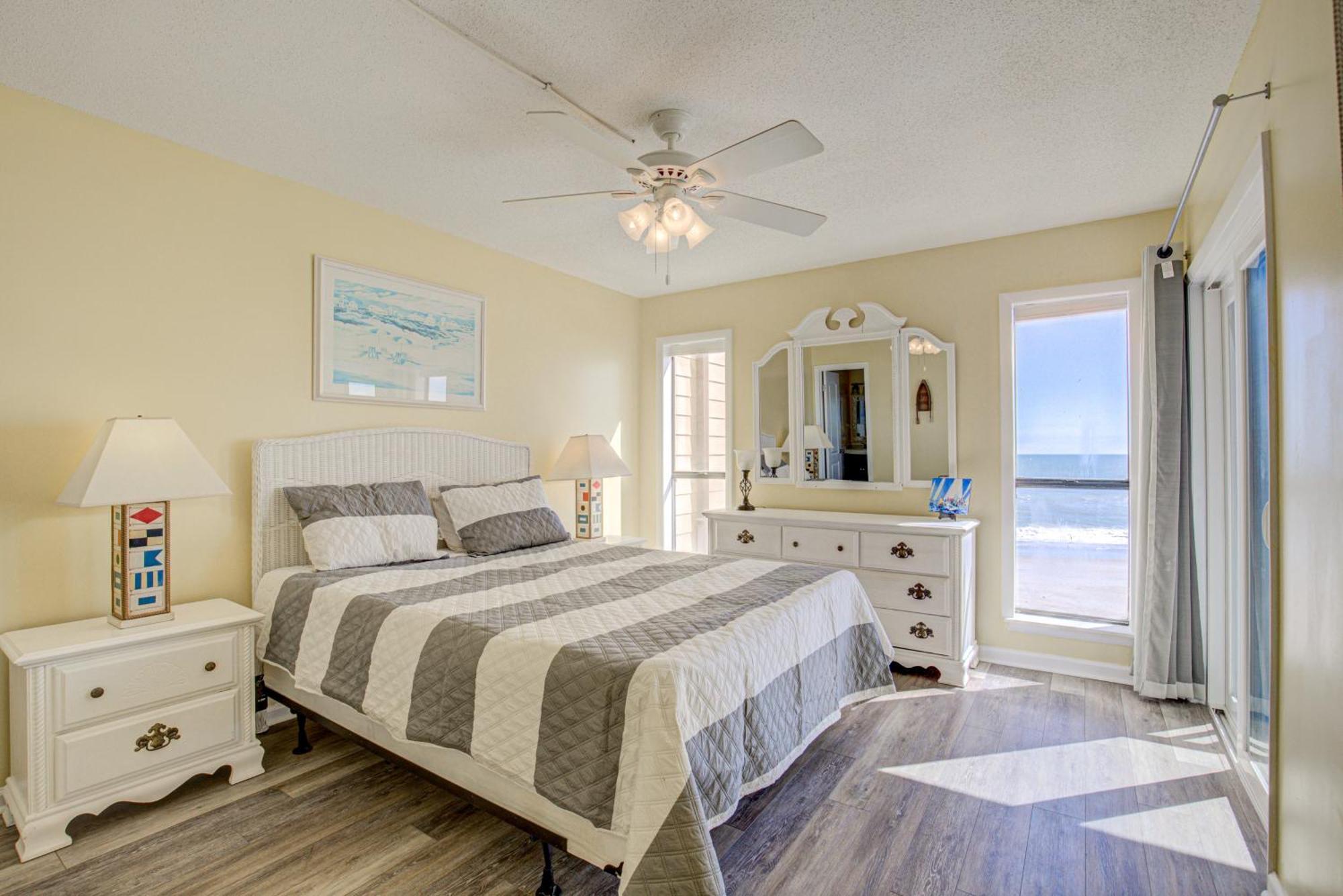 Topsail Dunes North Topsail Beach Rum bild